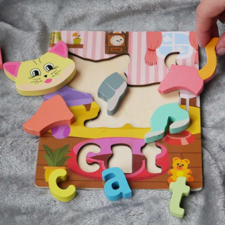 Anglické puzzle pro nejmenší - kočička